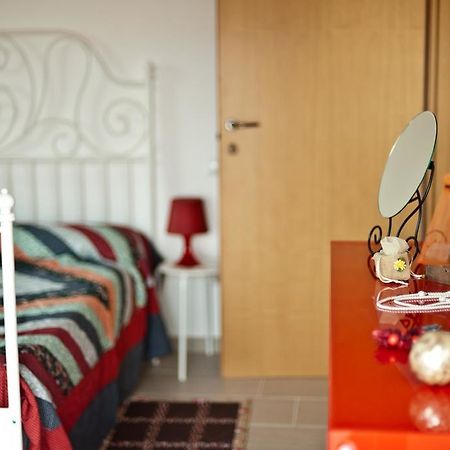 Cherry House Минтурно Екстериор снимка
