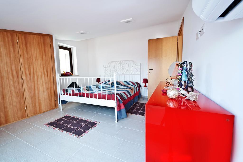 Cherry House Минтурно Екстериор снимка