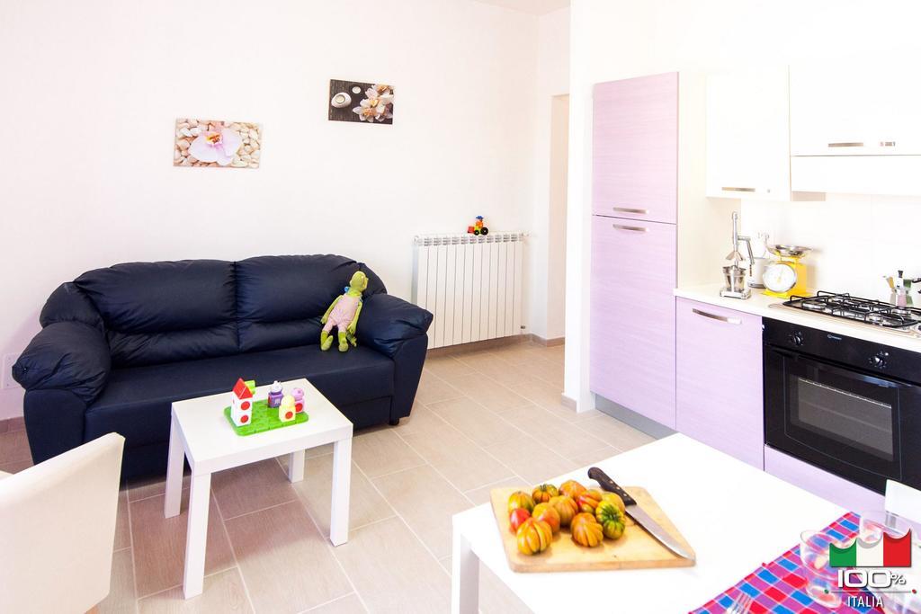 Cherry House Минтурно Екстериор снимка