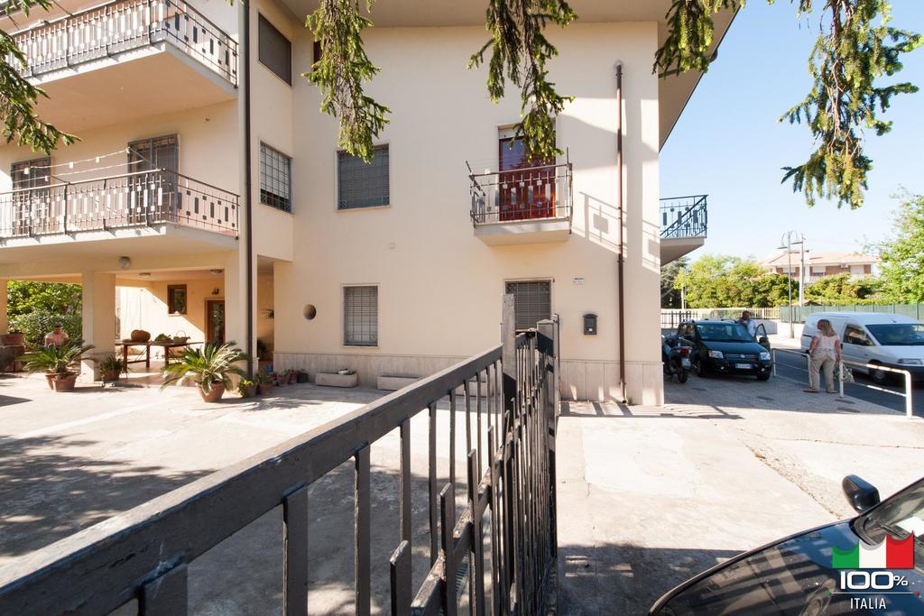 Cherry House Минтурно Екстериор снимка